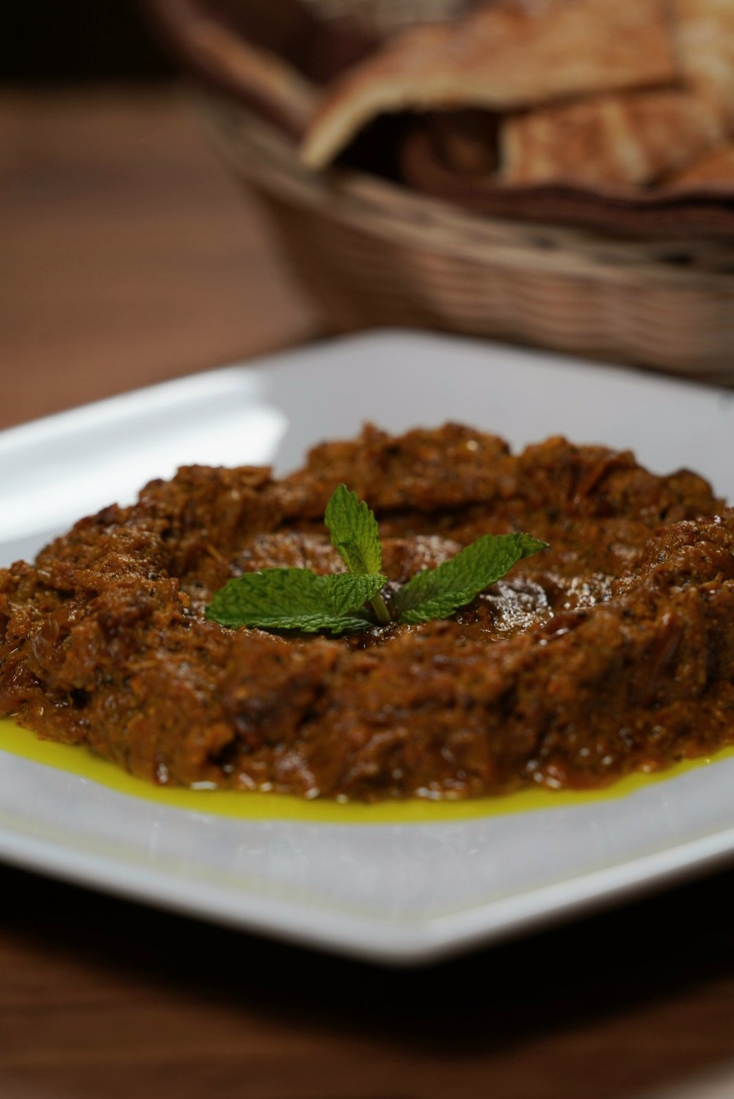 Kashk‑e Bademjan